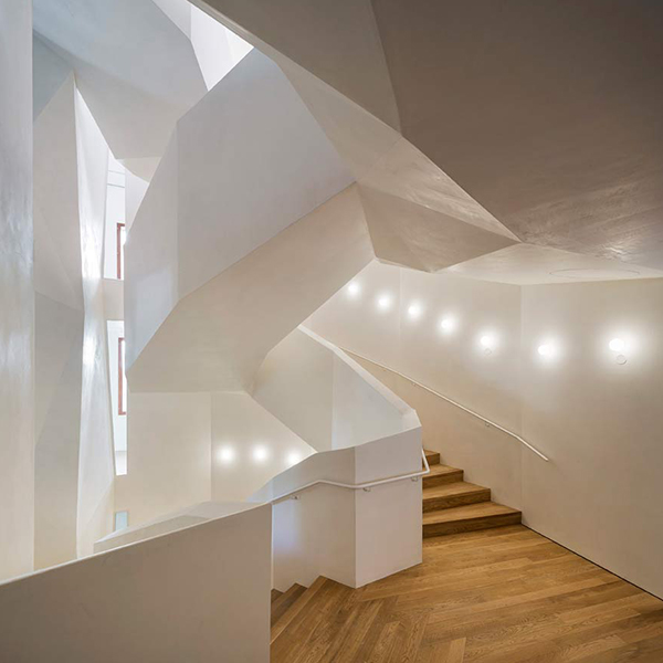 Casa Gaudi con marmorino